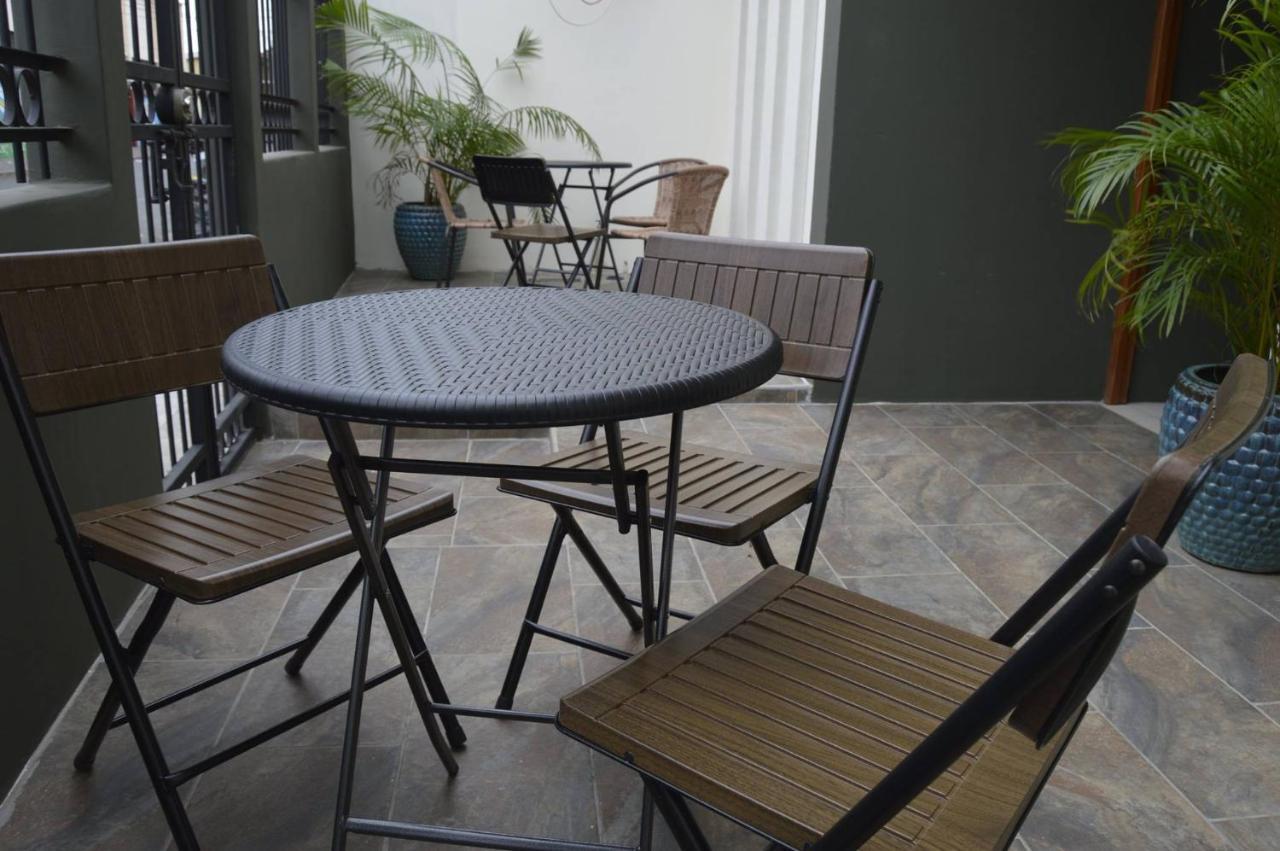 מסאיה Hostal Libertad מראה חיצוני תמונה